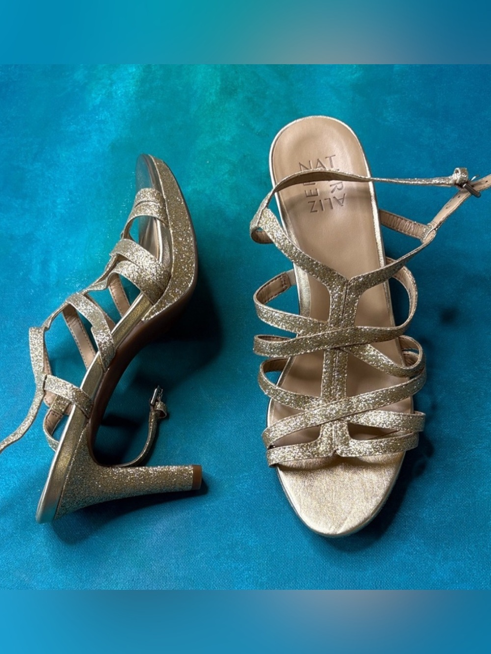 NEW NWOB Naturalizer Baylor Gold Glitter Strappy Heels Sandals Dance Shoes 9M